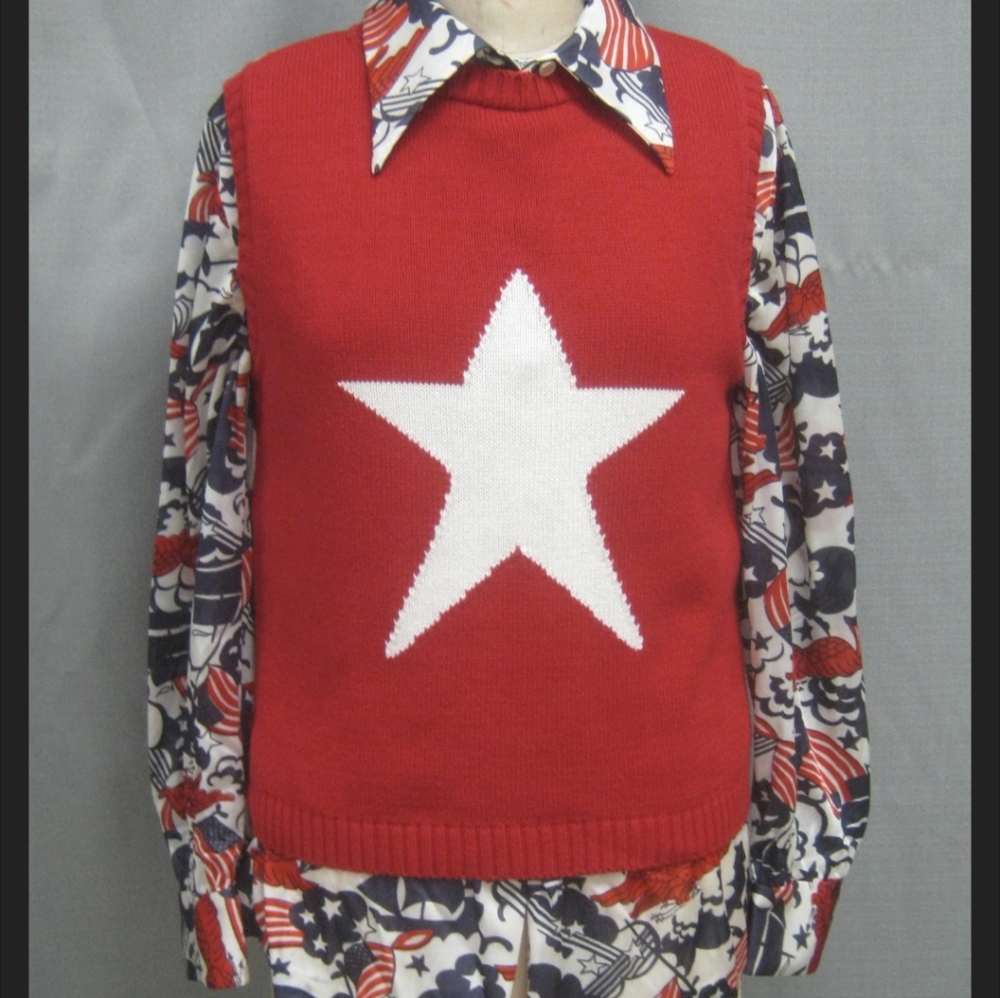 PATRIOTIC JULY 4 Star FLAG Graphic Style Sweater Vest by 525 AMERCA Medium